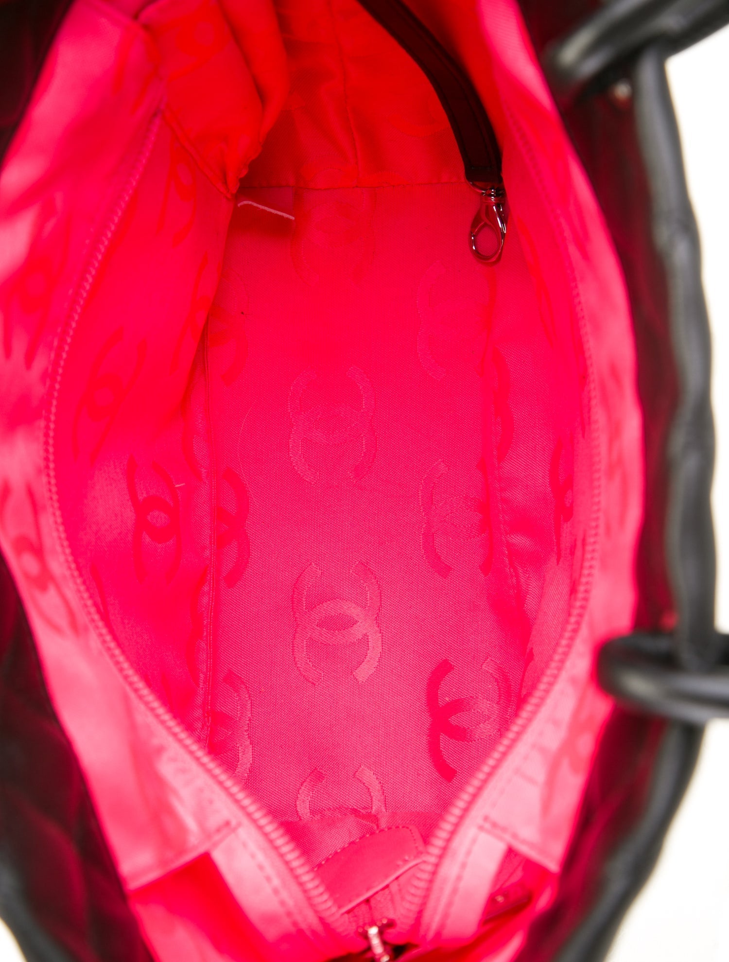 Chanel Medium Ligne Cambon Bucket Bag